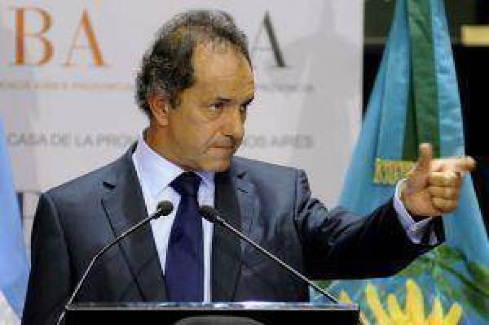 Scioli defendi� la municipalizaci�n de recolecci�n de residuos