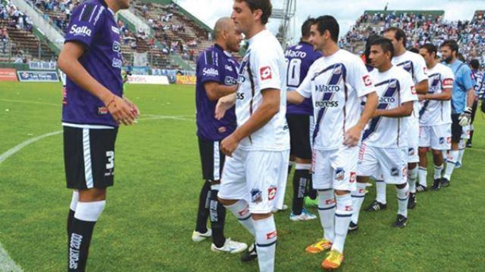 Central - Juventud, en duelo hist�rico por la permanencia