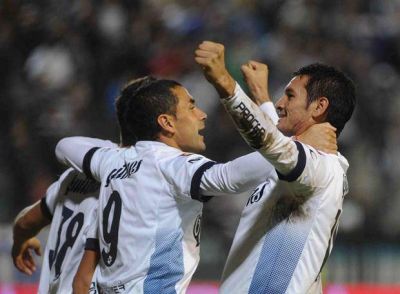 Quilmes sigue con vida: le gan� a Argentinos y sue�a con mantener la categor�a