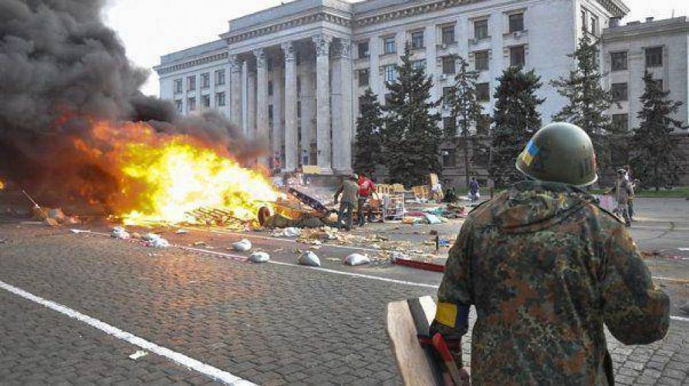 Crisis en Ucrania: violentos enfrentamientos dejan casi 50 muertos