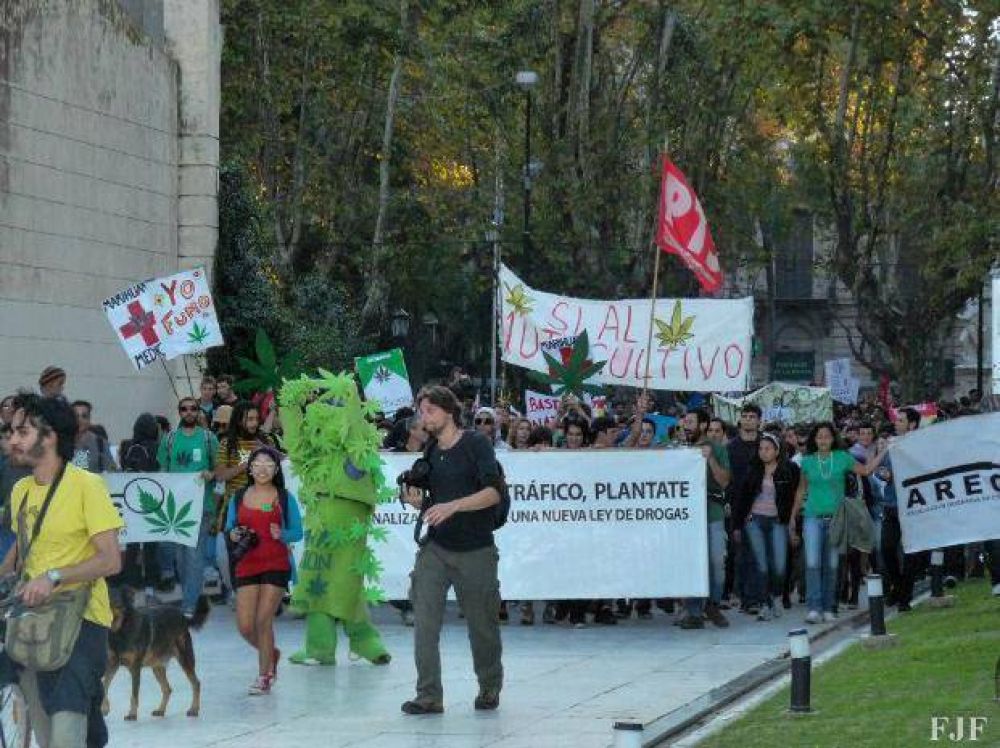 Hoy Rosario se suma a la marcha por la despenalizacin de la marihuana