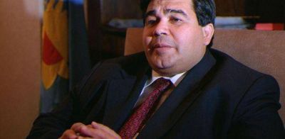 Estatales podr�an cobrar el primer d�a h�bil