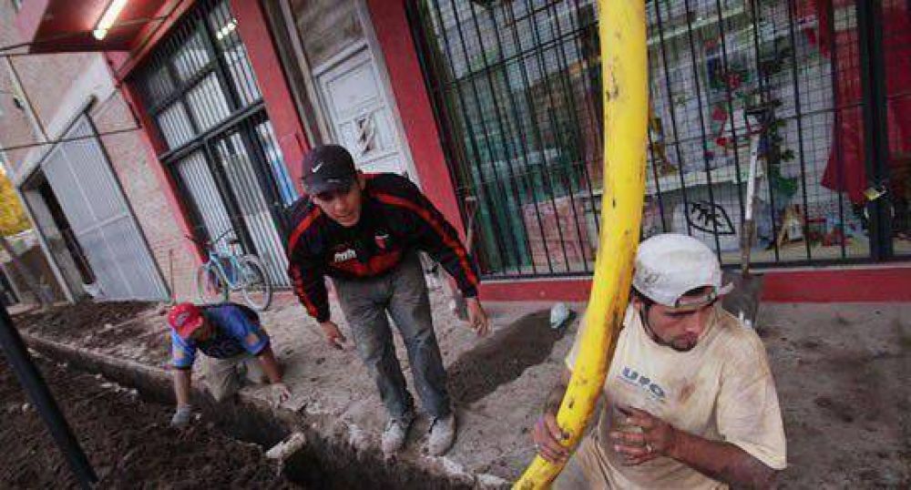 Avanzan obras de gas natural