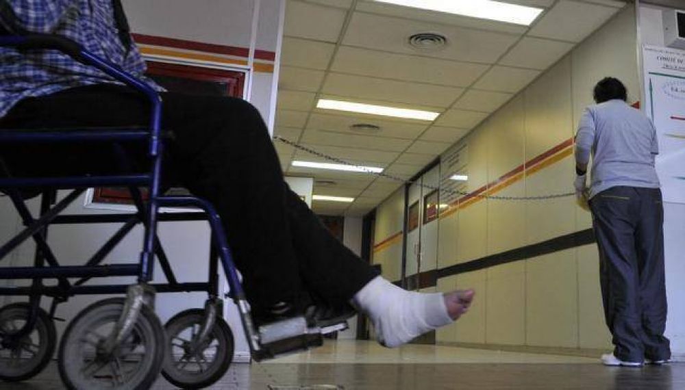 Volvi� al Urgencias el hombre que se tira debajo de los veh�culos