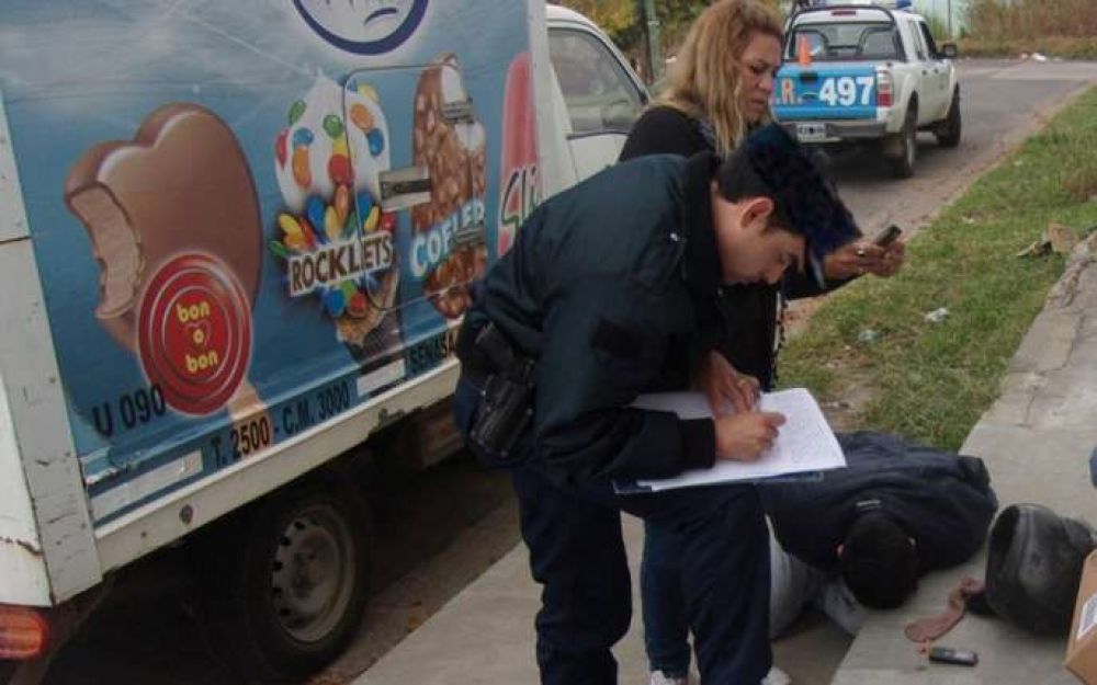 La polic�a logr� abortar el robo a una distribuidora local