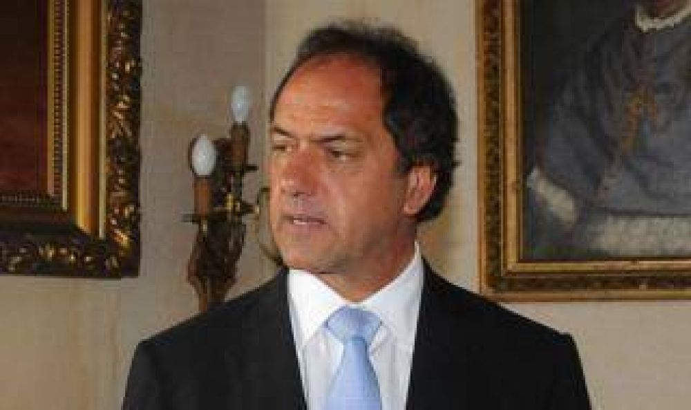 Scioli recibir� a intendentes radicales