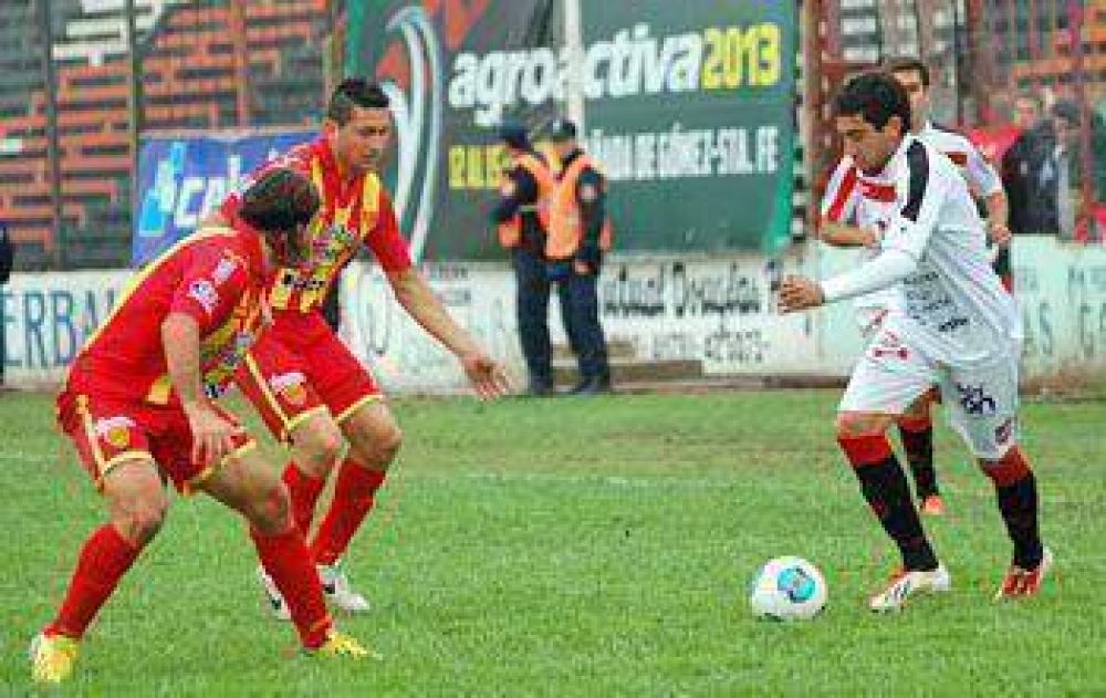 Douglas Haig empez� a enfocarse en su debut en la Copa Argentina