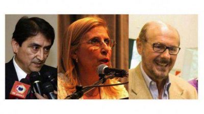 La hoguera de las vanidades en la UNT