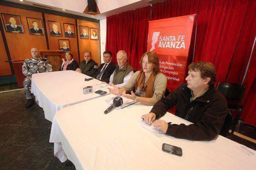 Desbarataron una banda vinculada al narcotr�fico en un megaoperativo realizado en cinco localidades