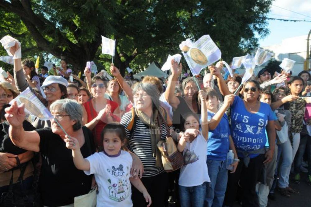 La fiesta de Guadalupe convoc� a miles de fieles santafesinos