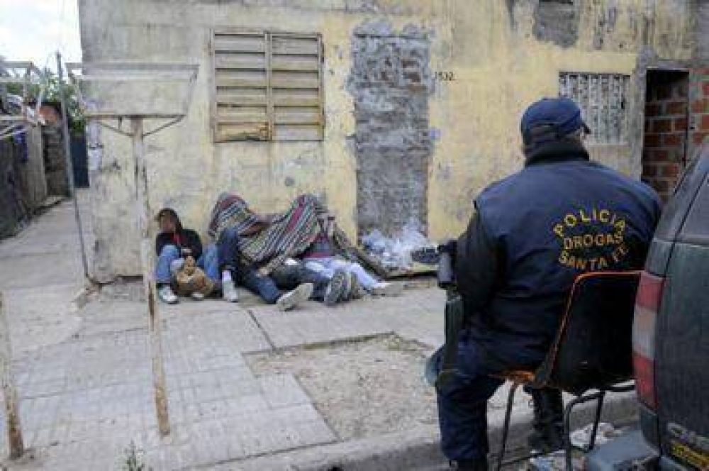La Procuraci�n General de la Corte revisa lo que queda despu�s de los allanamientos a kioscos de droga