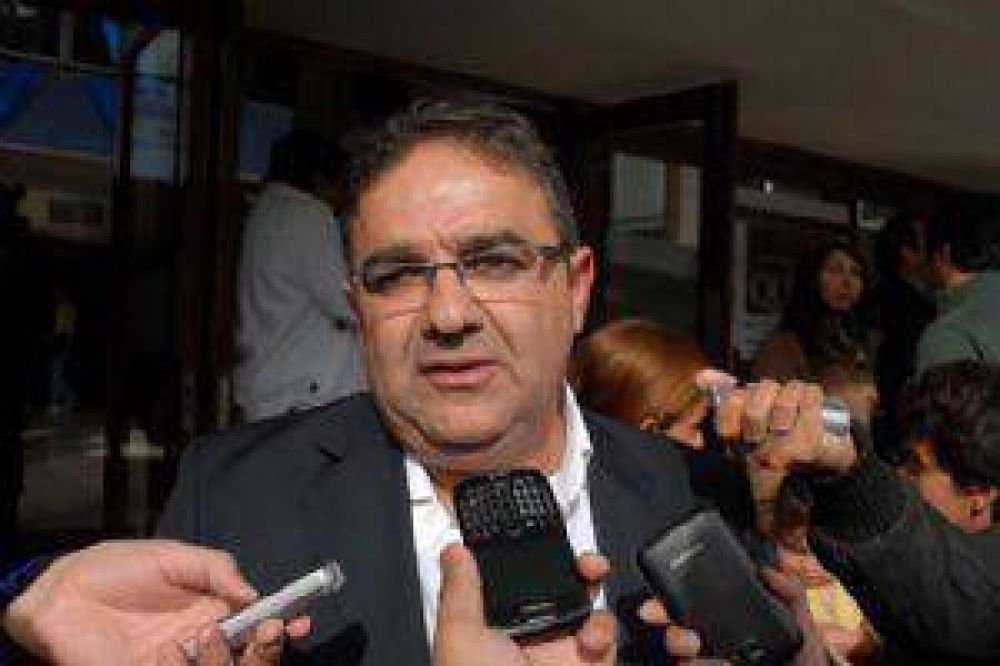 Ra�l Jalil: �Cada municipio debe conducir su propia polic�a de prevenci�n�