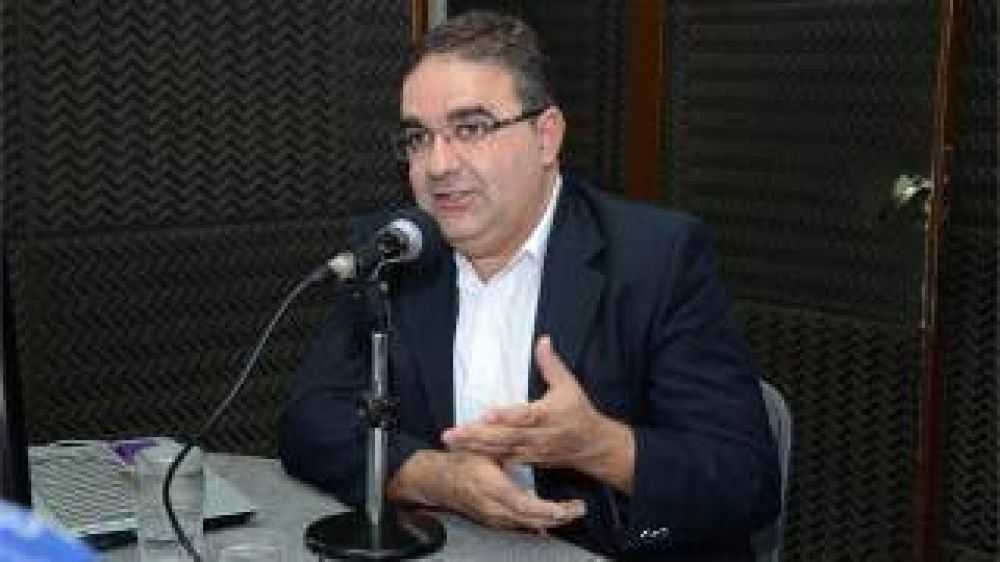 �Es importante que los municipios puedan crear sus propias polic�as municipales�