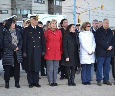 Funcionarios provinciales participaron del 32� Aniversario del hundimiento del crucero ARA General Belgrano