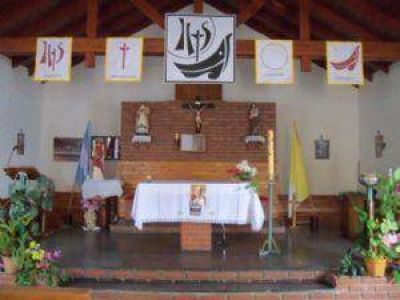 Saquean la capilla Santa Luc�a de Carlos Paz Sierras