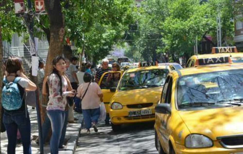El jueves habr� paro de taxistas