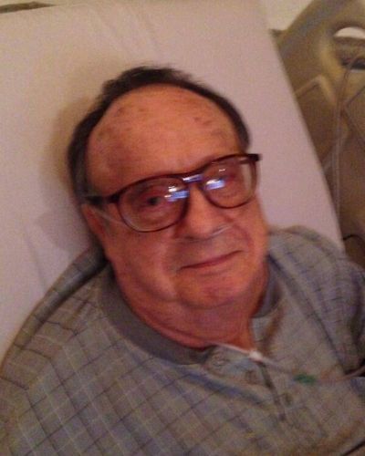 La hija de Chespirito public� una foto de su padre en Twitter
