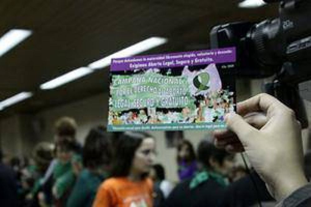 La chica de 13 aos a la que le negaron abortar en un hospital pblico bonaerense, lo hizo en uno de la Ciudad de Buenos Aires