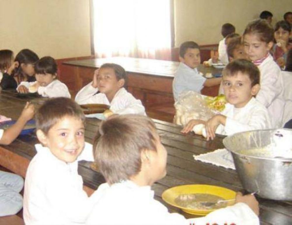Crece la asistencia a comedores y no alcanzan las raciones