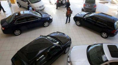 Los patentamientos de autos en Mendoza cayeron 39% en abril