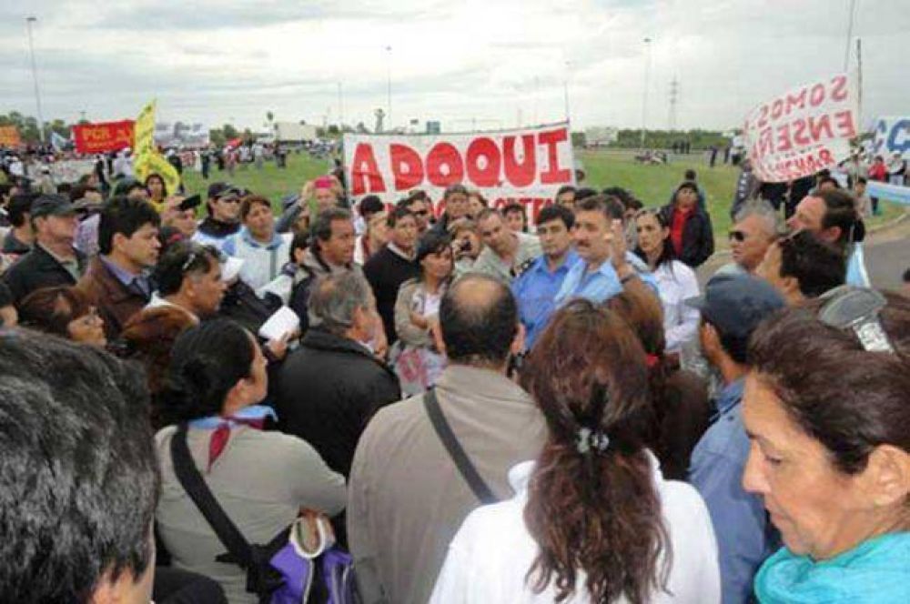Anticipan que volver�n este mi�rcoles los cortes de calles y las manifestaciones
