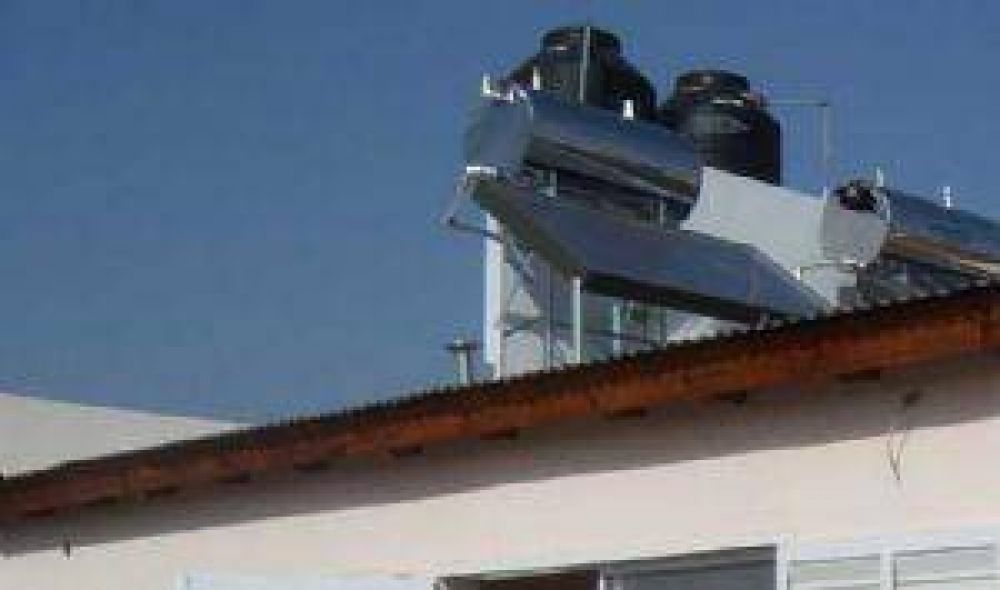 El Parque Industrial de San Mart�n tendr� una f�brica de calefones solares