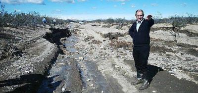 Castro se reuni� con Das Neves y Buzzi le pidi� la renuncia