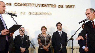 Buzzi anunciar� hoy al reemplazante de Miguel Castro en Coordinaci�n