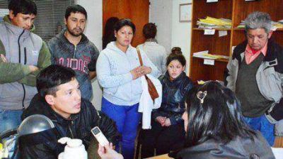 Denuncia contra polic�as en Trelew