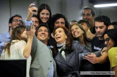 La Presidenta inaugura las oficinas de Facebook en Puerto Madero