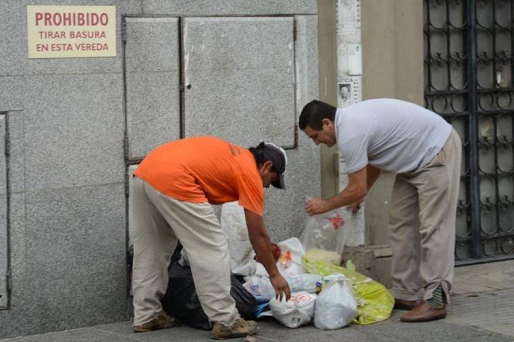 Osuna recibi� a los empleados de la unidades municipales en huelga