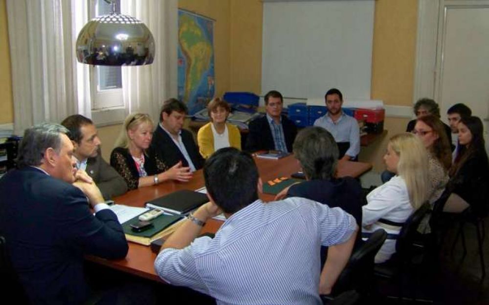 Se firmaron convenios de cooperaci�n cient�fica y tecnol�gica