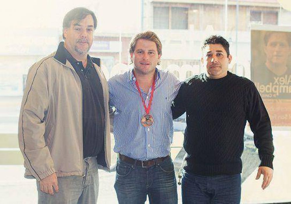 Campbell fu� premiado por la Federaci�n Argentina de Kung-fu