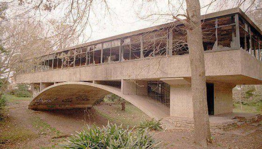 Comenzaron las obras de puesta en valor de la Casa del Puente