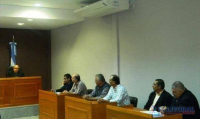 Juicio a funcionarios: anulan audiencias pero la causa sigue firme y habr�a nuevo proceso