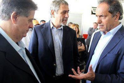 Daniel Scioli y Jorge Ferraresi recorrieron el UPA de Wilde
