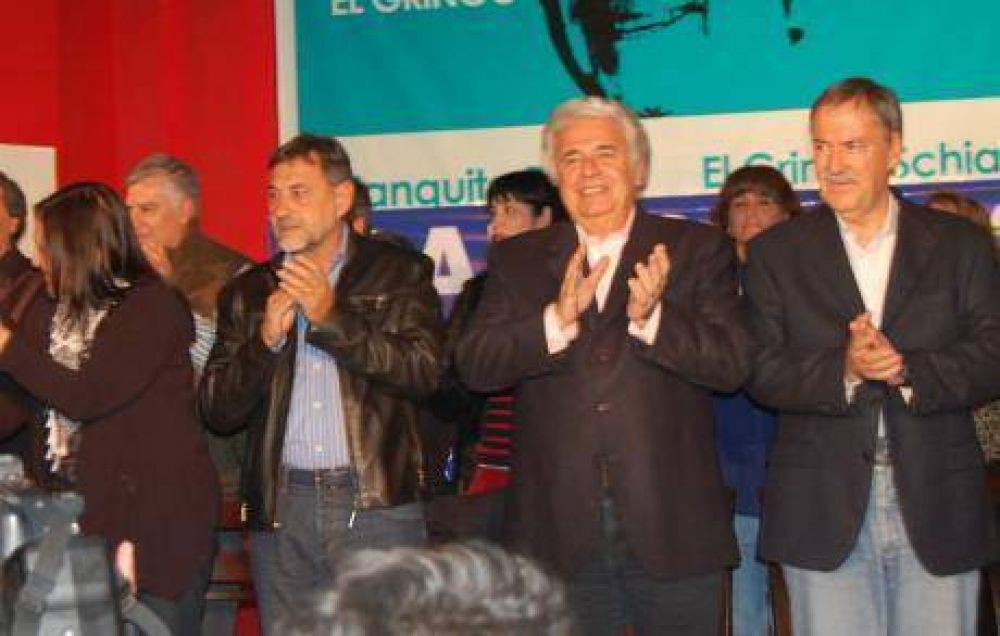 DLS hace fintas: no ir�a al Congreso del PJ