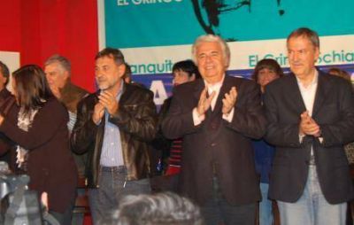 DLS hace fintas: no ir�a al Congreso del PJ
