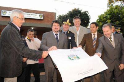 Closs presidir� el acto central por el Aniversario de la Polic�a de Misiones e inaugurar� el nuevo edificio de la Comisar�a 3ra de Posadas
