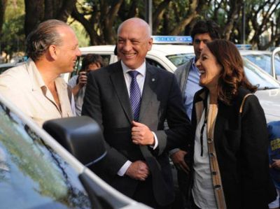 La Naci�n destinar� 600 gendarmes de forma permanente en Rosario