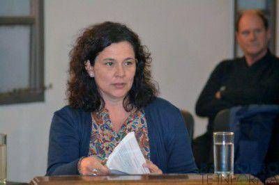 Rosana Fallet asumi� como concejal