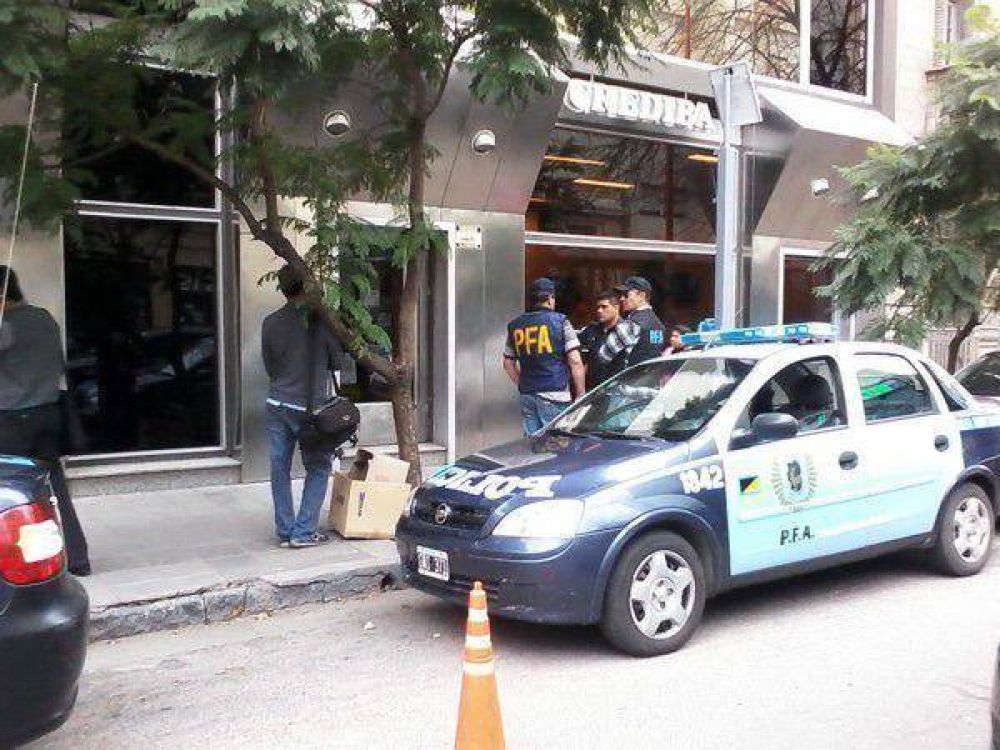 Caso Suris: secuestraron cheques y documentos de la financiera Crediba
