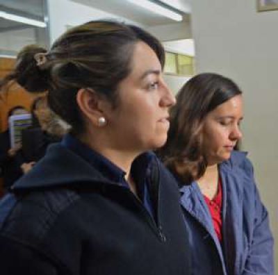 El juez cree que la docente quiso matar a su hija Camila