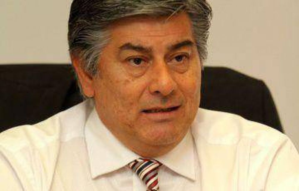 Morante llama a trabajar en los hospitales y anticipa que habr� descuentos por los paros