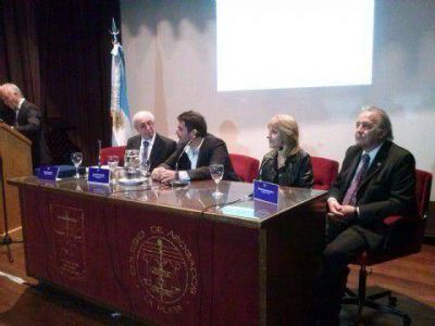 Distinguieron a asesores de seguros por su labor tras las inundaciones en La Plata