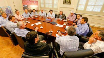 El l�mite a las reelecciones de intendentes reci�n entrar�a en vigor en 2023