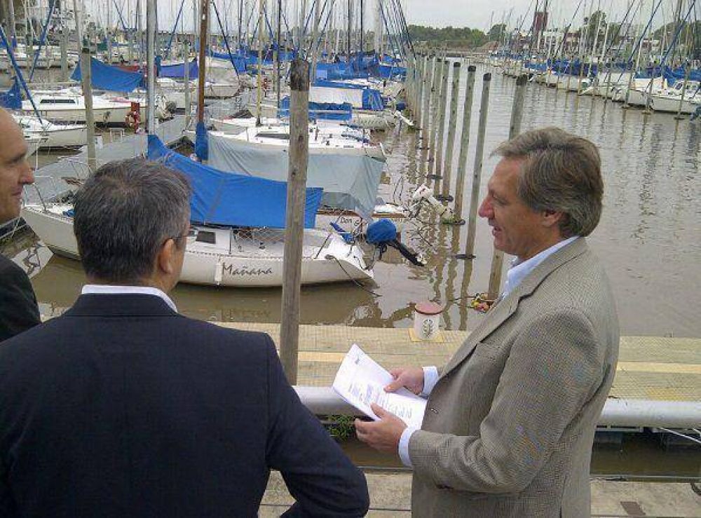 Iv�n Budassi encabez� un operativo de fiscalizaci�n en Vicente L�pez