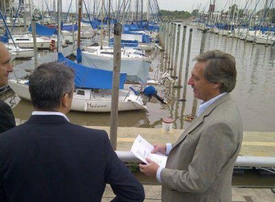 Iv�n Budassi encabez� un operativo de fiscalizaci�n en Vicente L�pez