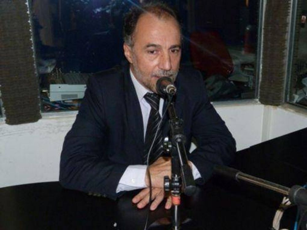 Gortari admiti� que el desaf�o de la UNaM es bajar la alta deserci�n