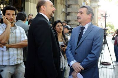 Perotti sali� al cruce de Rossi y recalent� la interna del peronismo hacia el 2015